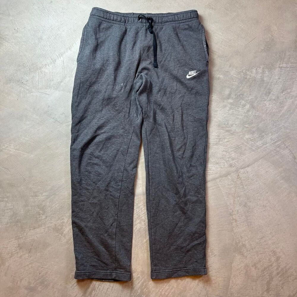 Nike Men's Grey Joggers-tracksuits